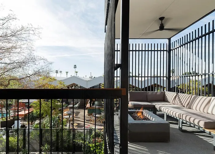 Rise Uptown Hotel Phoenix