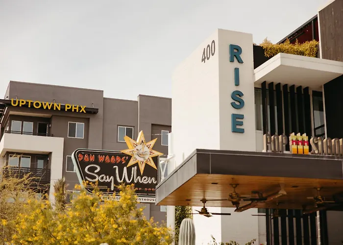 Rise Uptown 4* Phoenix